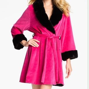 Betsey Johnson Robe